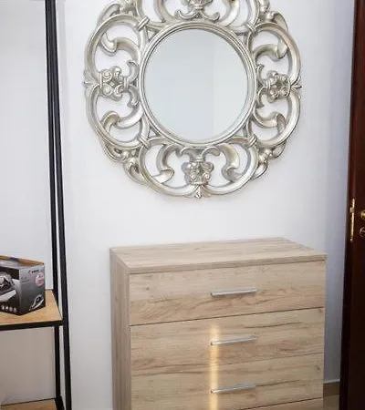 Fairy Host Apartment
